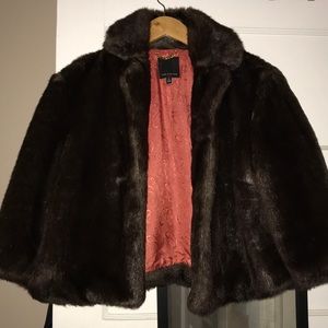 Cute faux fur coat ✔️